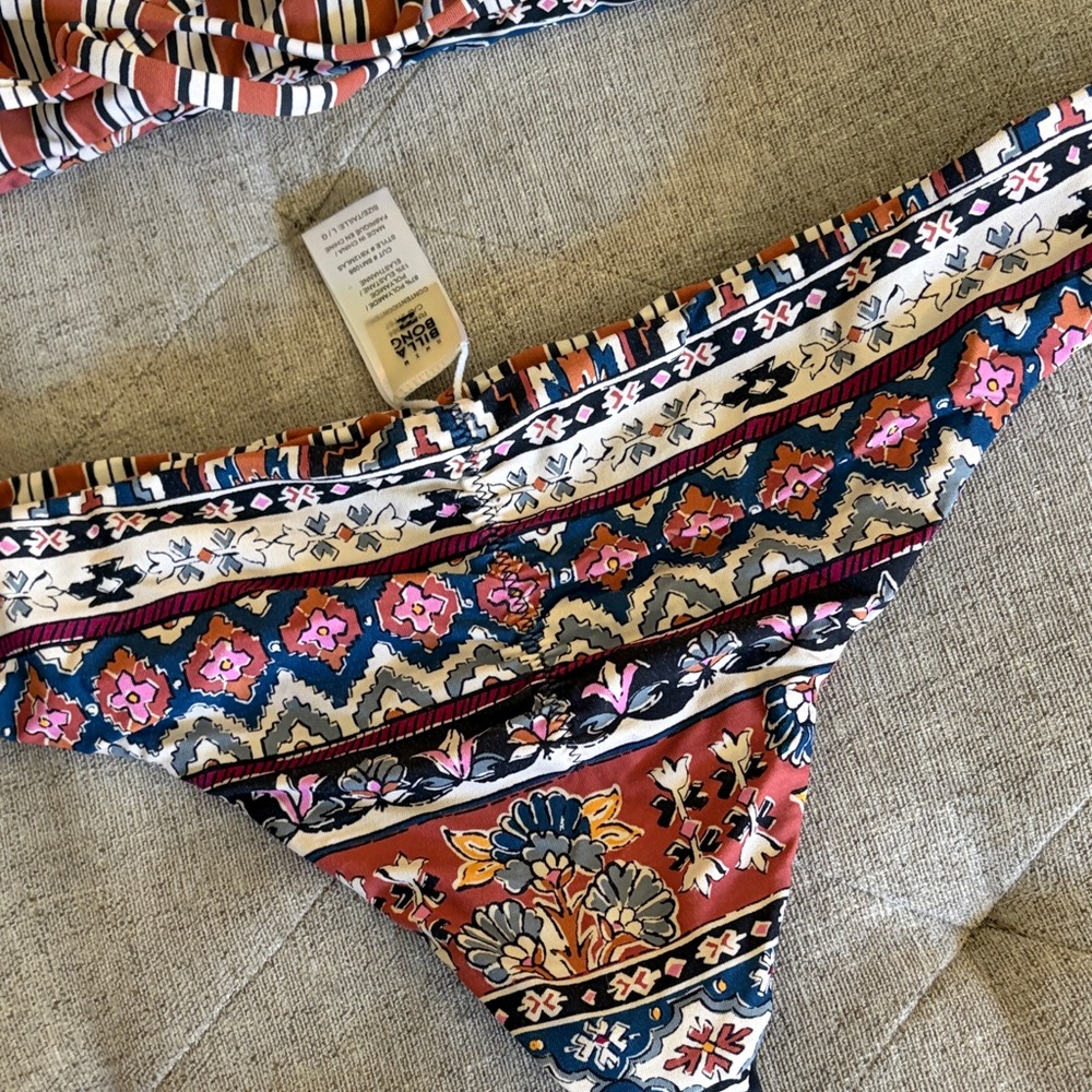 Tribal Print High-Neck Bikini Set - Multicolor - Picture 10 of 10